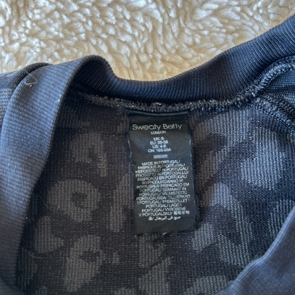 [Sweaty Betty] Ski Base Layer Top - Picture 5 of 7